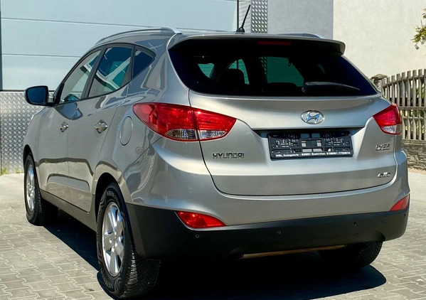 Hyundai ix35 cena 41900 przebieg: 187000, rok produkcji 2011 z Pisz małe 301